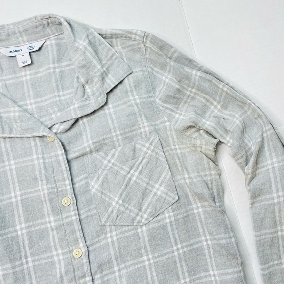 Old Navy The Classic Relaxed Gray Plaid Flannel Long Sleeve Button Up Shirt M - Picture 3 of 14